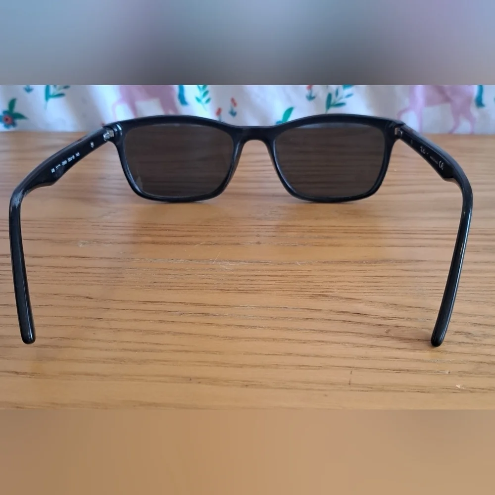Ray Ban RB5279 Black Rectangle Neutral Casual Sunglasses Glasses Shades Frames